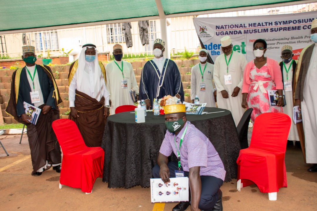 BrandPointE's tweet photo. The Ministry of Health team led by PS @DianaAtwine , DG 
@henrymwebesa  and Director Clinical and Curative Services, 
@olaro_charles held a national health symposium with the Uganda Muslim Supreme Council to intensify health education among the communities 
#SleepUnderTheNetUg https://t.co/W5vcugFf3u
