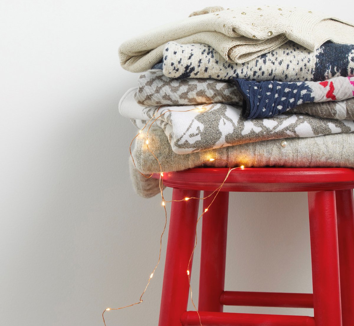 Make your list (check it twice!) and don’t forget to get yourself something nice… check out our holiday gift guide to find the perfect gifts for everyone on your list bit.ly/2KkcR0V #giftguide #holidaygifting