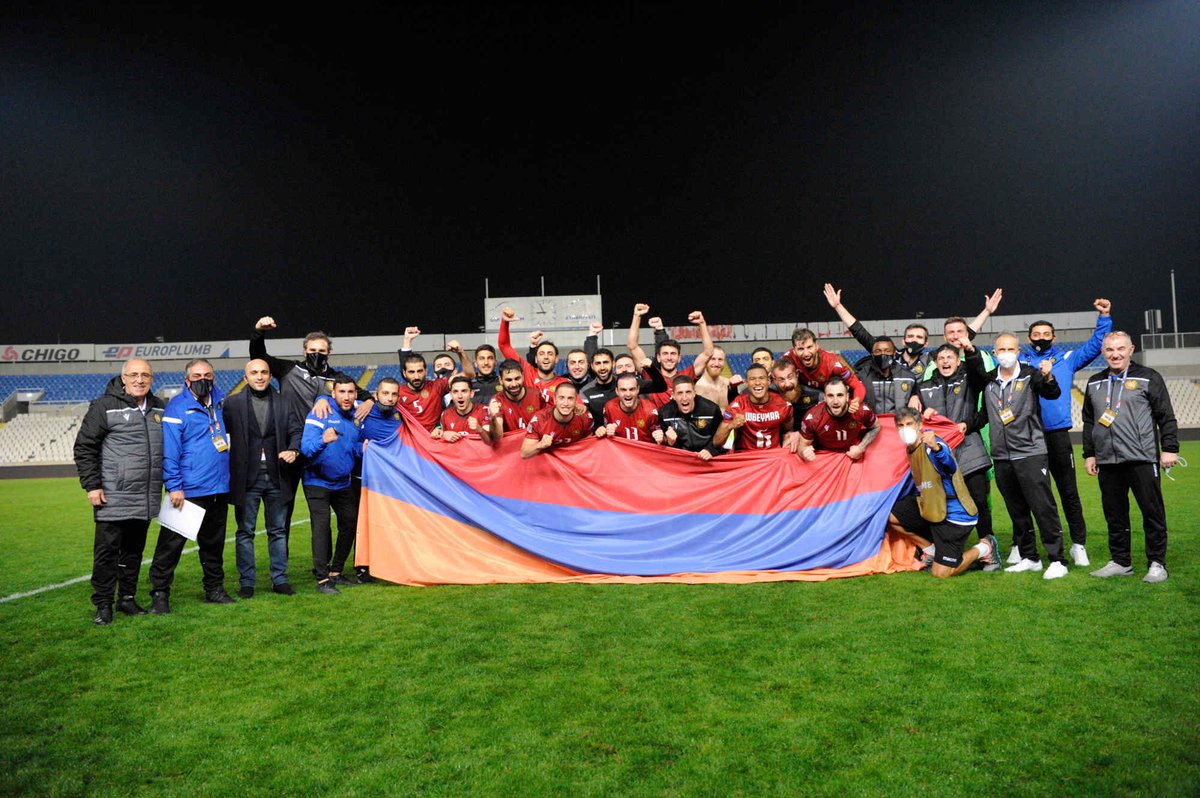 HenrikhMkh's tweet photo. ARMENIA FOR YOU💪🏼🇦🇲🇦🇲🇦🇲 #ArmeniaStrong #ArtsakhStrong @OfficialArmFF https://t.co/b4p7TSvpUP