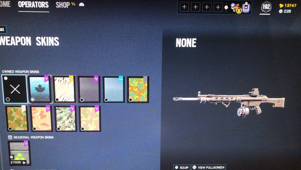 LILBANANE1's tweet photo. Hi Guys i selling rainbow six siege acc from Gold to Diamand with nice items https://t.co/DSt6wkU5k9