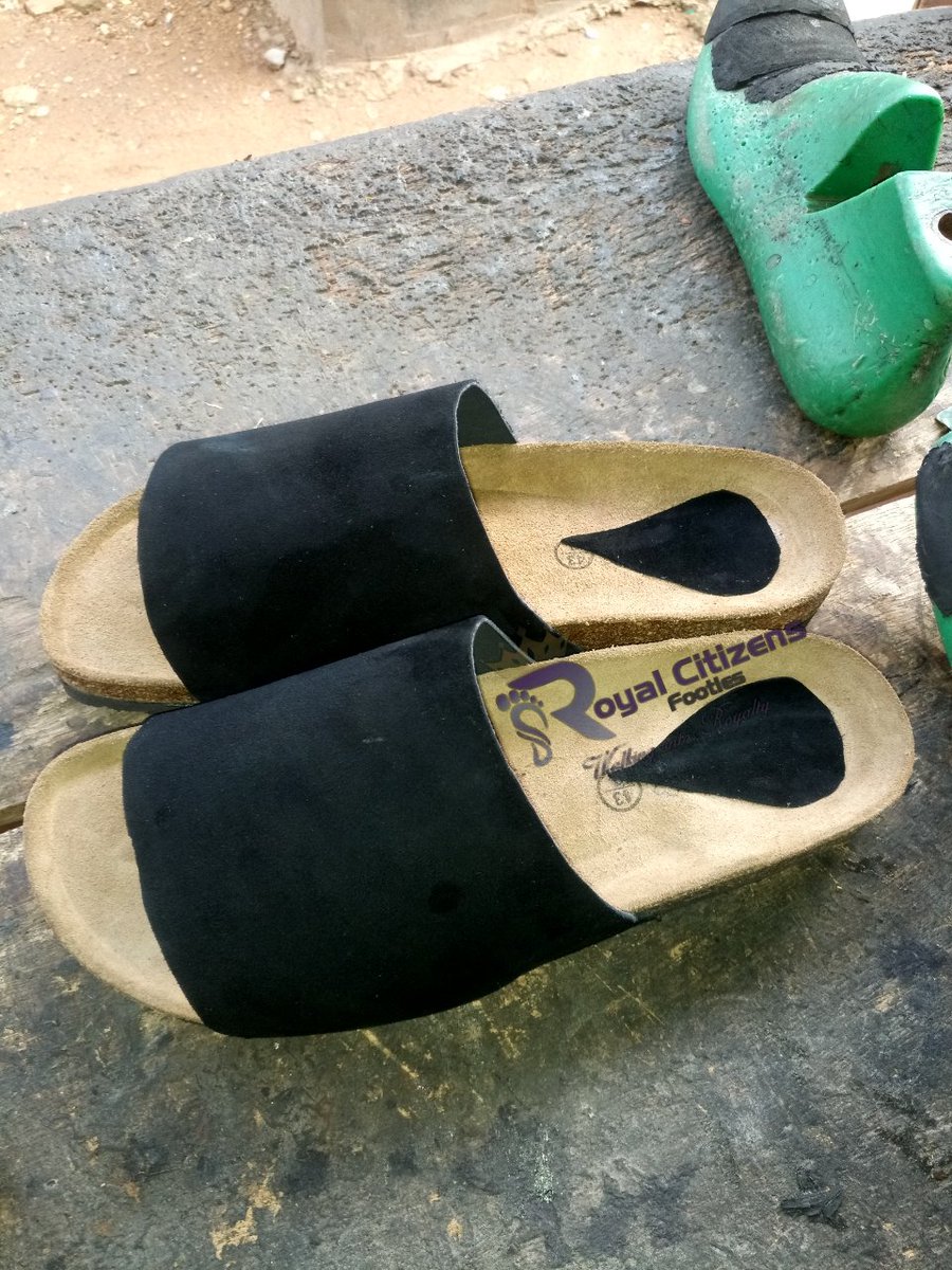 Royal_Citizens's tweet photo. A single Retweet from you could bring me my next customer 🙏
Each slide goes for #5k
Send a DM now or WhatsApp 07046353951
#RCFooties #RoyalCitizens
#TachasBody #OZOourLegend DJ Switch Oppo Adamu Garba #LearnWithPaxful #TravelBetaXMercyEke Return #MaltaGuinnessat30 #hg2talks https://t.co/i0nmALlzgE