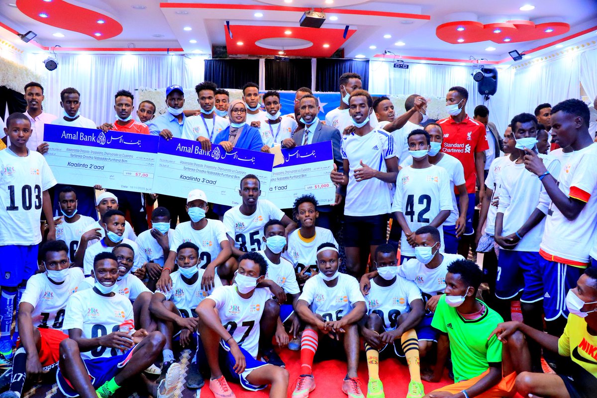 MoLYS_Puntland's tweet photo. MOLYS with the support of @UNFPA_SOMALIA conducted peace marathon race 5KM in Garowe. The aim of this marathon was to promote the peace H.E @ahmedkaraash  Puntand vice president Hon @hodansaid_  MOLYS awarded praise the winners of the race

@UNFPA_SOMALIA  @Plstatehouse 
@SaidAbd https://t.co/UWGw6lOk4t