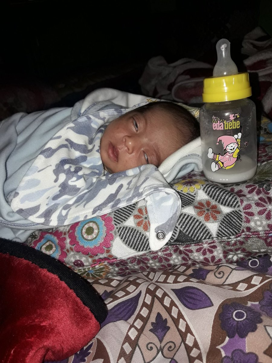 #HayvanHaklarıYasasıHemen Hayrılı akşamlar ne olur Allah rızası için yardımcı olun evimde yiyecek bir şeyim yok Lütfen destek olun bebeğime bez mama alamıyorum eşim asker ne olur destek  bekliyorum kira mı veremedim çok zor durumdayım bebeğim var Onun için lütfen kardeşlerim🕋😞