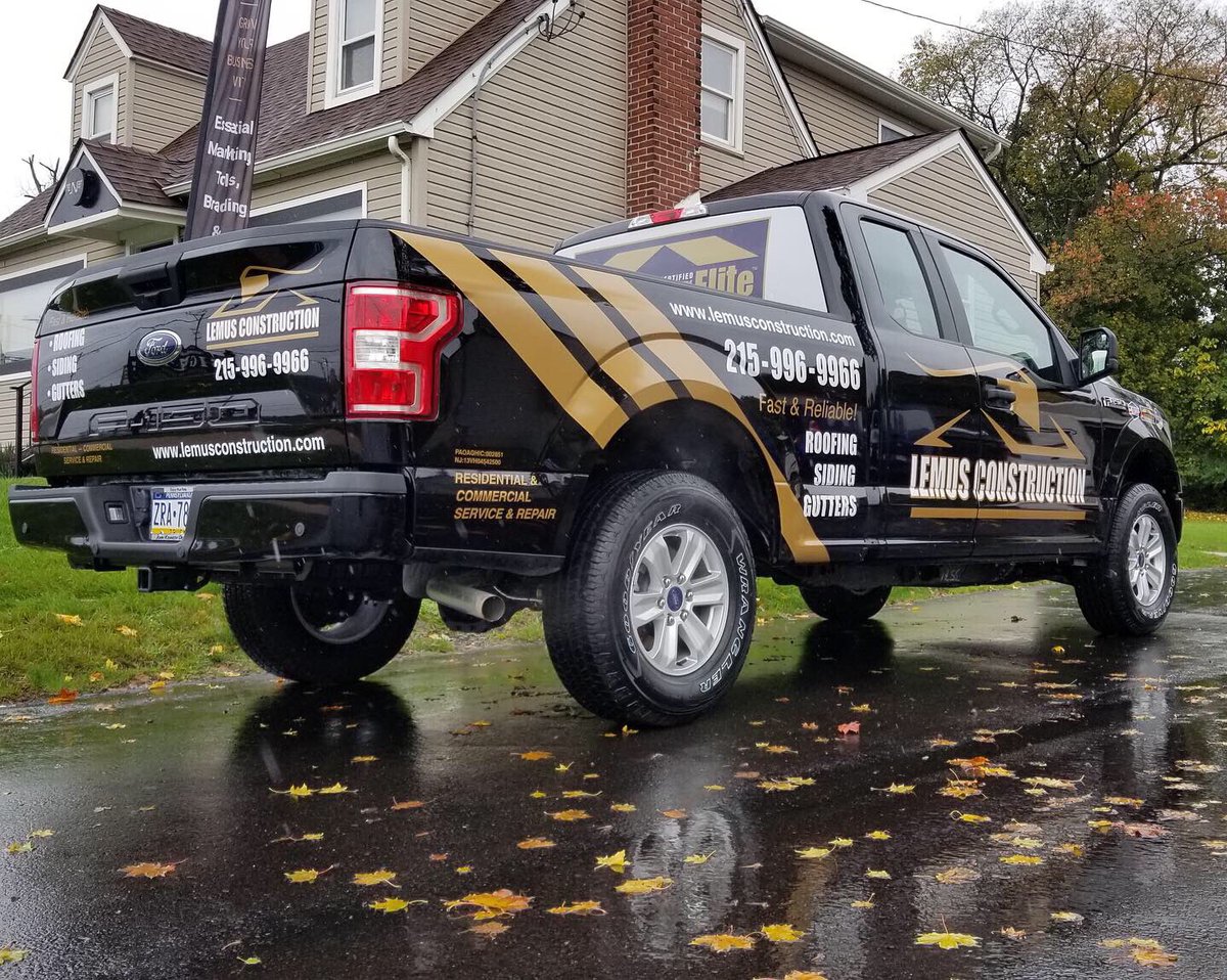 NationalSignShp's tweet image. Custom vehicle graphics and perforated window film for Lemus Construction #customvehiclegraphics #customvehiclewraps #vehiclelettering #highperformancevinyl #customsigns #signs #signage #logo #marketing #advertiseonthego #signshop #nationalsignshop