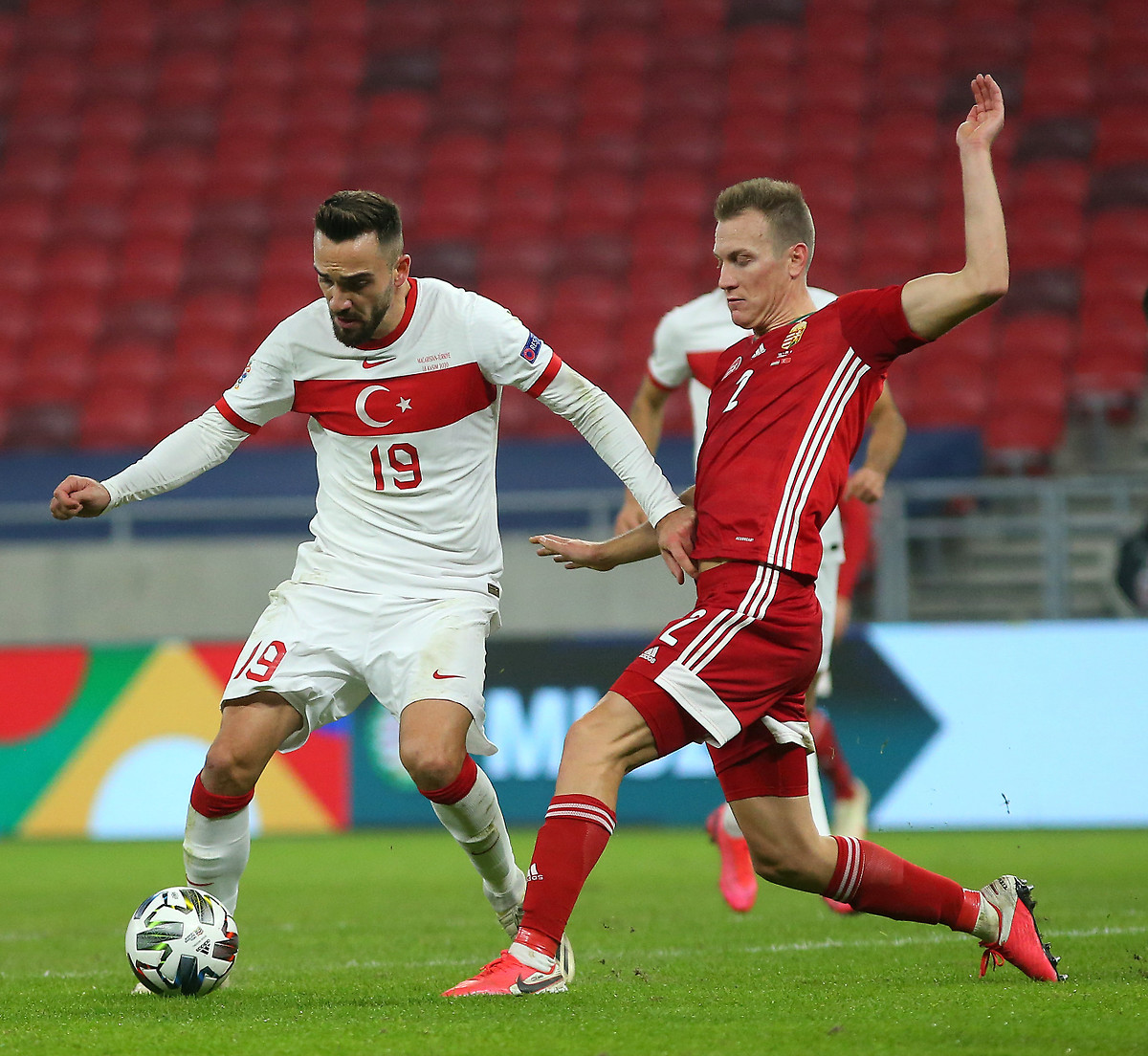 Maç Sonucu | 🇭🇺Macaristan 2-0 Türkiye🇹🇷
57' David Siger
90+5' Kevin Varga https://t.co/xB4GQ8PAPS