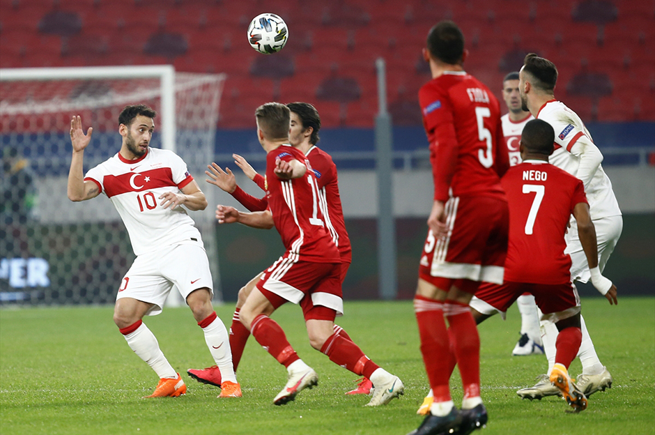 🇹🇷 A Milli Takımımız, UEFA Uluslar Ligi'nde Macaristan'a 2-0 mağlup olarak C Ligi'ne düştü.
⚽ 57' David Siger
⚽ 90+5' Kevin Varga
🇭🇺 Macaristan, grubu lider bitirerek A Ligi'ne yükseldi. https://t.co/PdN6SMxyFA