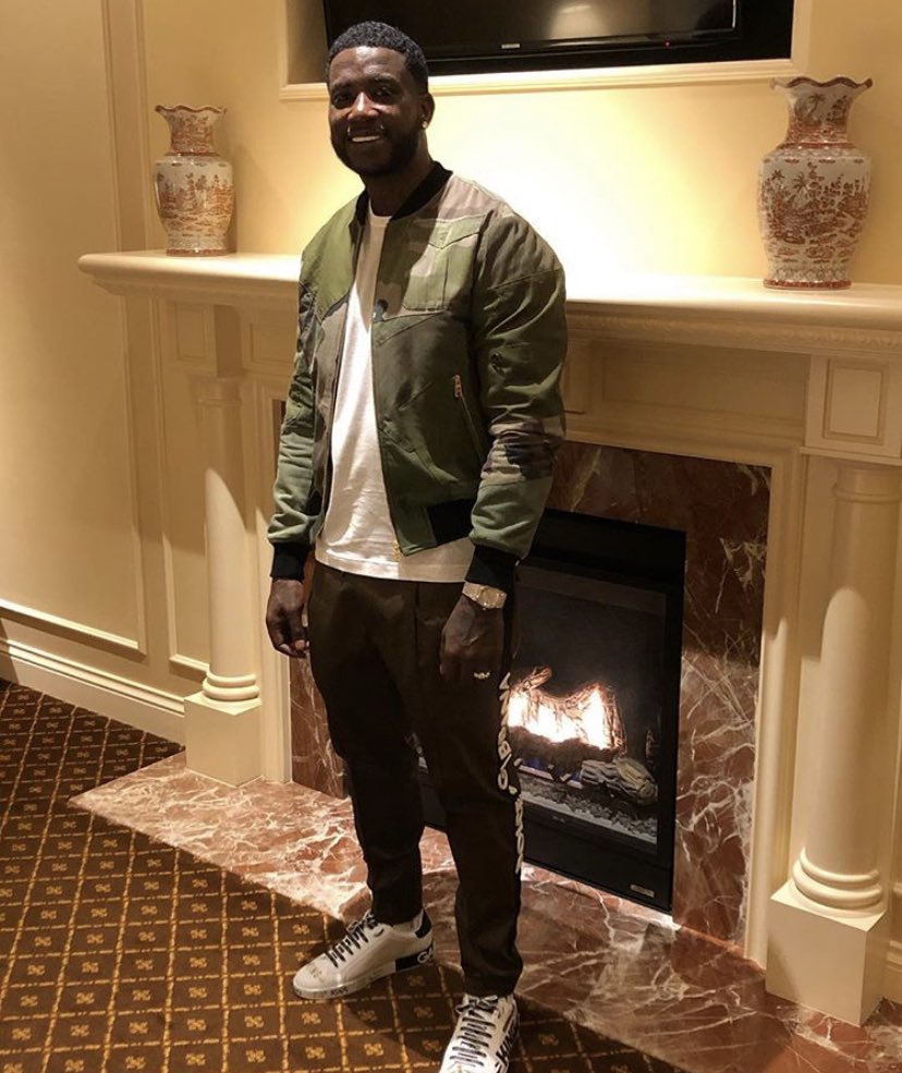 HotFreestyle's tweet image. Gucci Mane confirms he will be in the same room as Jeezy during the Verzuz Battle