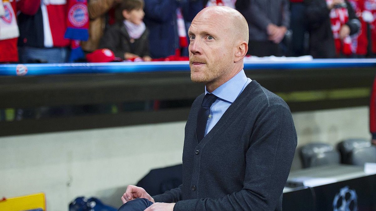 “The goal is to leapfrog Borussia Dortmund again [as Germany’s dominant team], and Christian Nerlinger failed to do that. Sammer will have the same difficult task at hand”, said former Bayern midfielder Thomas Strunz on Sammers appointment.