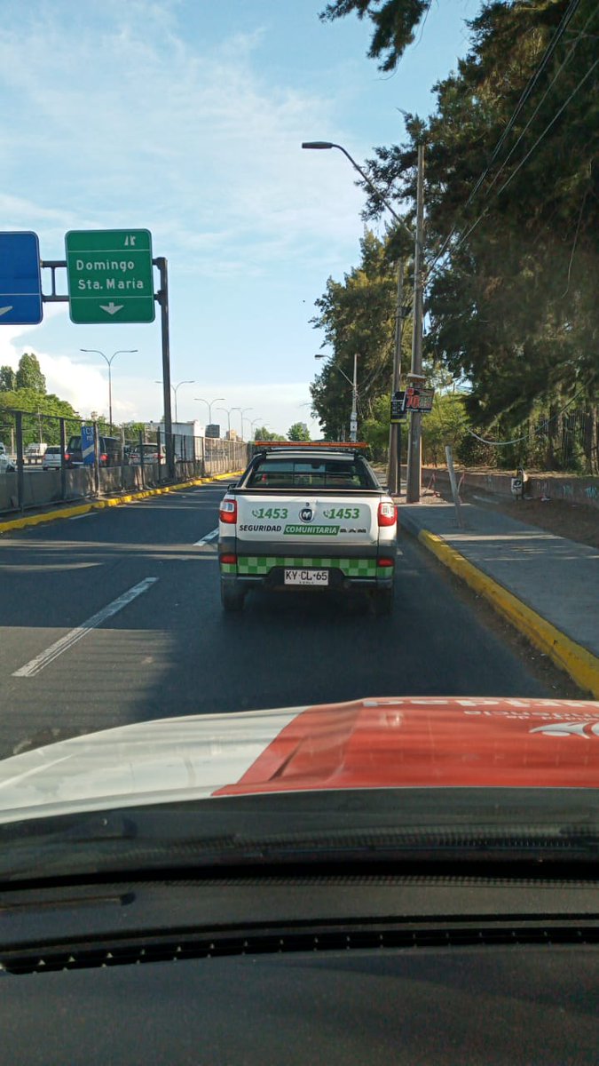 Desde <a href="/Seg_Publica_Ind/">Independencia segura</a> seguimos desarrollando junto a <a href="/Muni_Renca/">Municipalidad Renca</a> los patrullajes conjuntos en el marco del Plan de Prevención Bicomunal "Plan Pasarelas". El trabajo se realiza en el sector de los límites entre ambas comunas.

#IndependenciaTeCuida