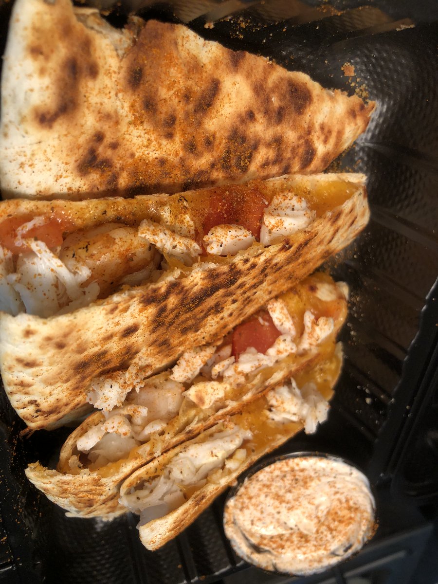 Not only is it $1 Wing Wednesday but have you had the Chesapeake Chicken Cheesesteak at the Restaurant or the Seafood Quesadilla off the truck? No?! Well, go get them!!
Big Blue is at Independent Brewing Company 
Little Green is at The Berkleigh 
&amp; The Restaurant open 'til 8!