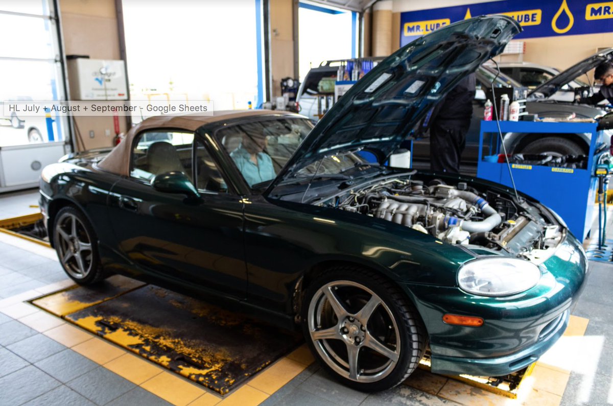 mrlube's tweet photo. Who would have thought that during your car service would be the time to catch on emails and respond to those forgotten #Facebook messages. We make it easy for you with our #StayInYourCarService. 👍
#MrLubeCanada #Tires #CarMechanic #SupportLocal https://t.co/YDbiJlcJFX