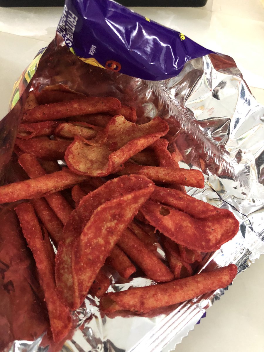 Alexisbmc's tweet photo. Hey! @TakisMx qué pasó acá! Me salieron como 4 takis abiertos jajaa... no te puedo mandar evidencia física porque ya me los comí! Estaban deliciosos!! https://t.co/1OpZbCO9cY