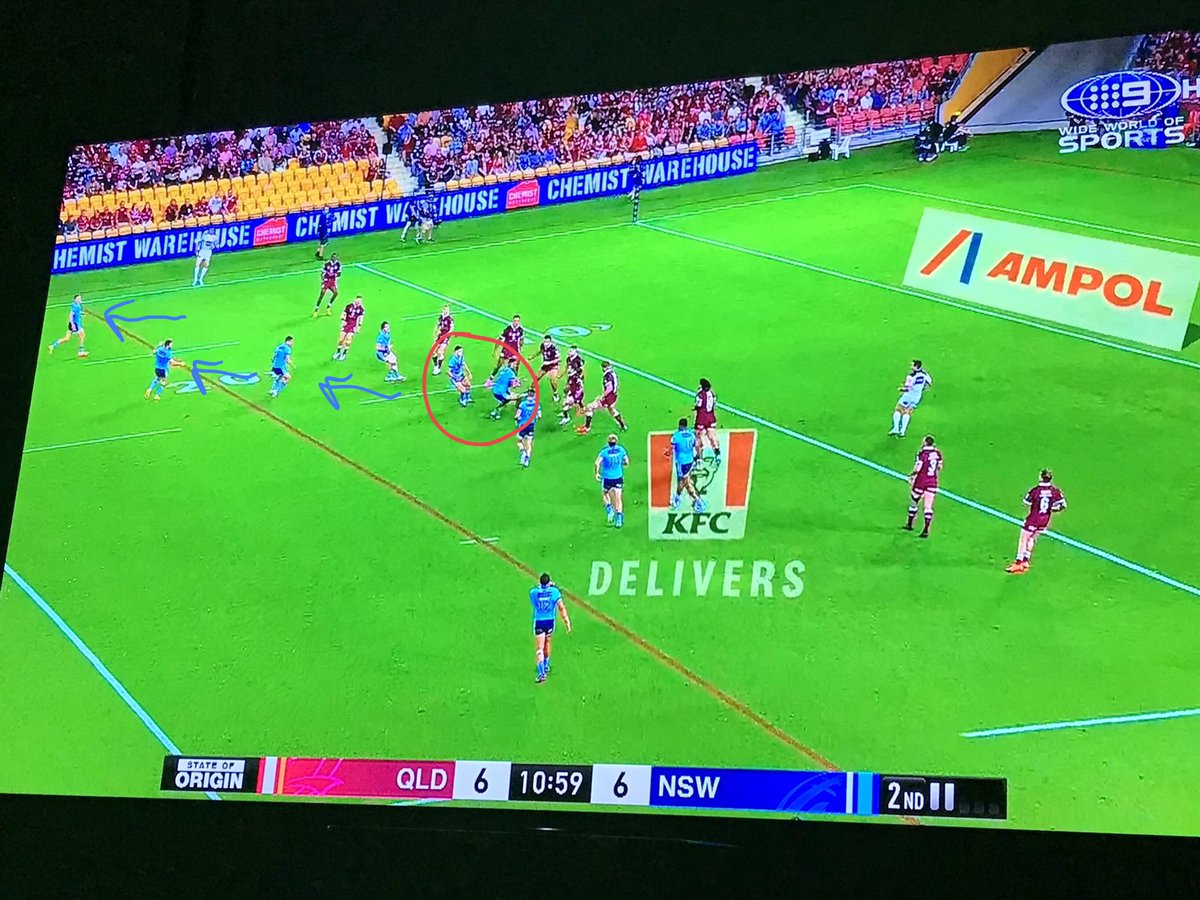 NSW have a 2 man overlap with Tedesco and Walker begging for the ball, but Cleary turns back inside for a useless hit up. Absolutely crazy. 2 man overlap completely wasted.
