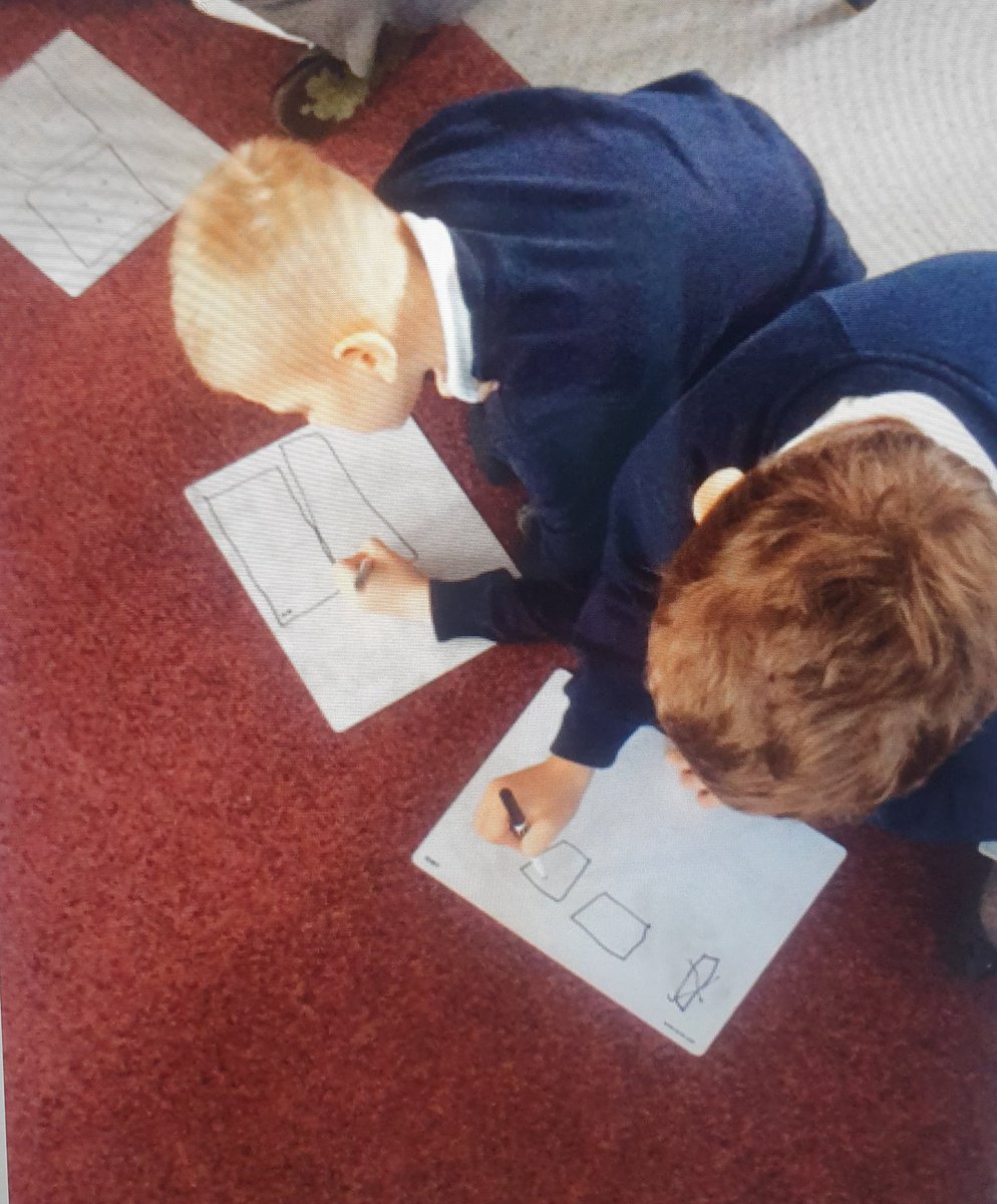 CStockwell_'s tweet photo. Practical and iconic maths as well as making good use of our new counting stick to practise counting in 50's.#makinglearningstick #foundations @Stockwell_StTs https://t.co/Jri0LATf8V