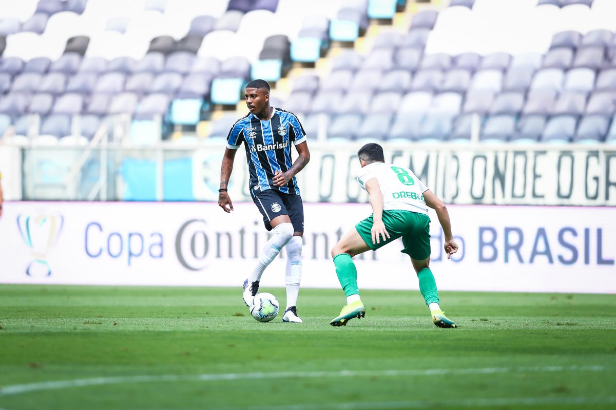 GremioEmNumeros's tweet photo. @lucasuebel @SofaScoreBR #Desempenho Jean Pyerre x Cuiabá: #CdB2020

- 94% de passes certos (75/78)
- 2 Passes decisivos
- 75% de bolas longas (3/4)
- 1 Finalização 
- 1 grande chance criada
- 9 Perdas de posse
- 1 Falta sofrida

📊 @SofaScoreBR 
📸 Lucas Uebel/Gremio FBPA https://t.co/R90Bevau8Q