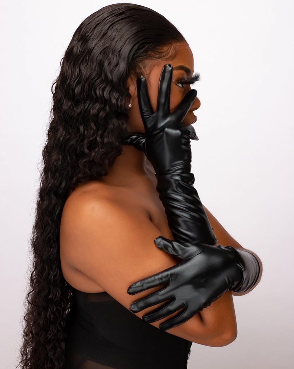 ShotssByKel4L's tweet photo. Photographer:Shot by me 📸
IG:Shotssbykel📸
Model: @danlettee
#dmvphotographers #dmvmodels #canonphotography #beauty #explorepage #TrendingNow #nailsofinstagram #vouge https://t.co/bhsqiV6ze3