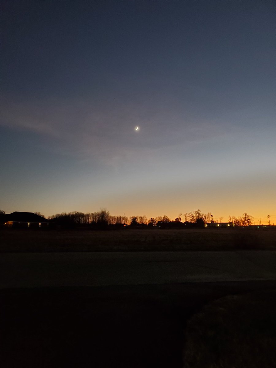 We stopped for the night in Southern Indiana. A cute town called Charlestown. Tomorrow we'll be going to Newport TN! Kody had a good walk....