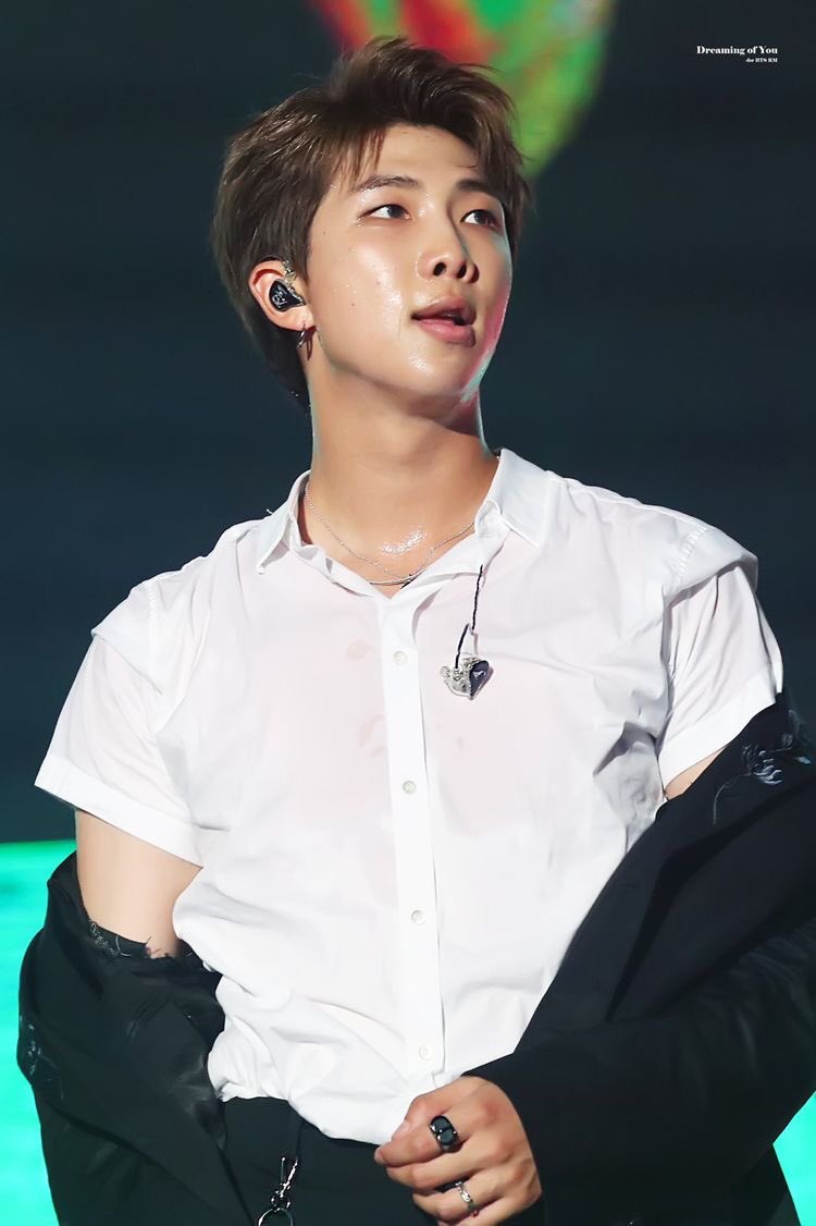 THIS WHITE SHIRT IS THE MOST LUCKIEST SHIRT EVER I-