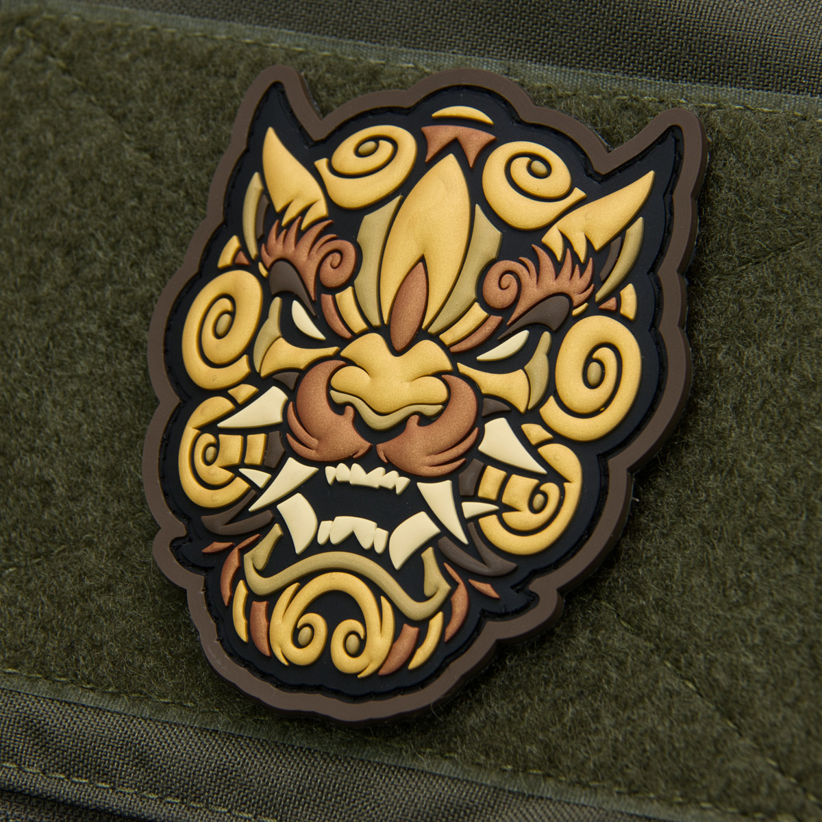 milspecmonkey's tweet photo. A modern take on a Foo Dog theme / tattoo style.
Art by guest artist @Absorb81 https://t.co/0dYvq2yhJJ
============================
#moralepatch #moralepatches #patchgame #milspecmonkey #foodog #absorb81 https://t.co/ppZqiKy8Vi