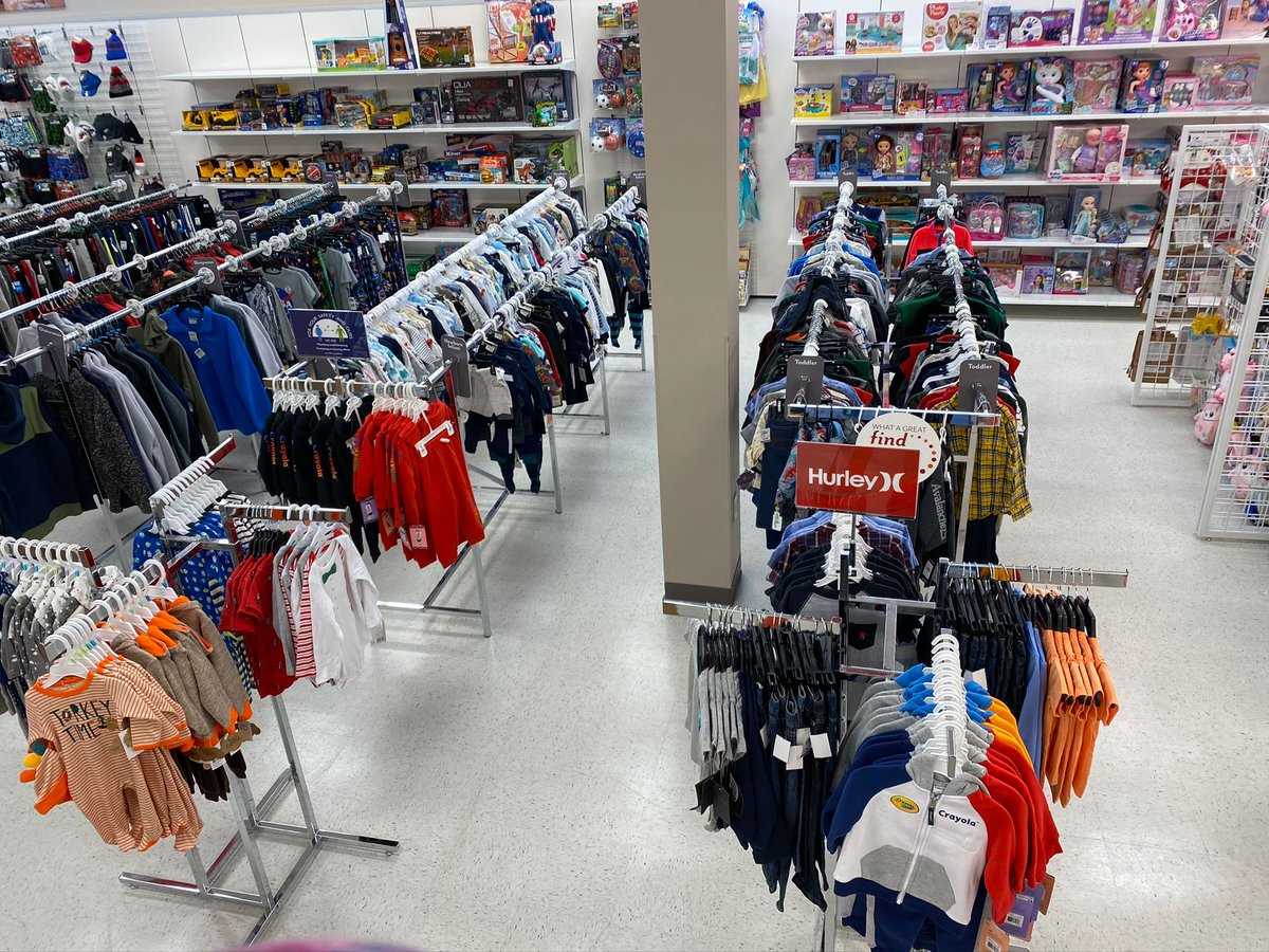 action_llc's tweet photo. @beallsinc WOW! You want to talk about beautiful! The new Burke's Outlet store is open in Carthage, TX!! What an awesome thing for a great town. Go by and check them out! #carthagetx #cre #realestate #actionproperties #burkesoutlet https://t.co/r22LiGkVEN
