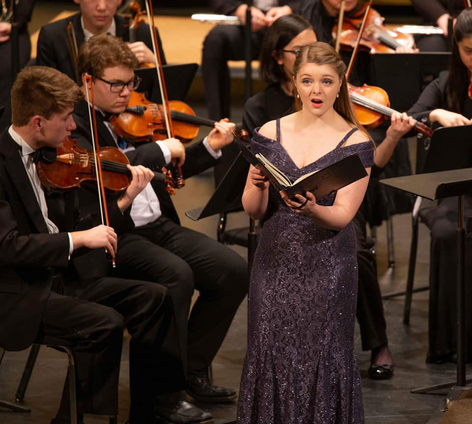 PersistingSound's tweet image. About the Performer: Composer/Soprano @carolynaquick co-founded @PersistingSound with @Savannahgentry in 2019. She @LisaNeher and @auralcomposting are thrilled to put on "Vulnerability" along with the premiere her new work "Alleluia" for self-accompanying soprano #PSVulnerability