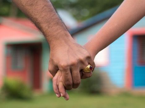 leninvaldezl's tweet photo. Hoy hemos dado un paso gigantesco, al ser aprobada en la Cámara de Diputados, la modificación al Código Civil con la cual se busca eliminar el matrimonio infantil. Sin duda alguna, las uniones tempranas crean un ciclo de pobreza que muchas veces los jóvenes no pueden romper. https://t.co/qGP0SHMXGi