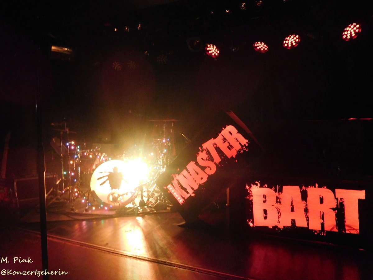 Konzertgeherin's tweet photo. And that's the photographs I took...
#Knasterbart https://t.co/SjIXxXMDg6
