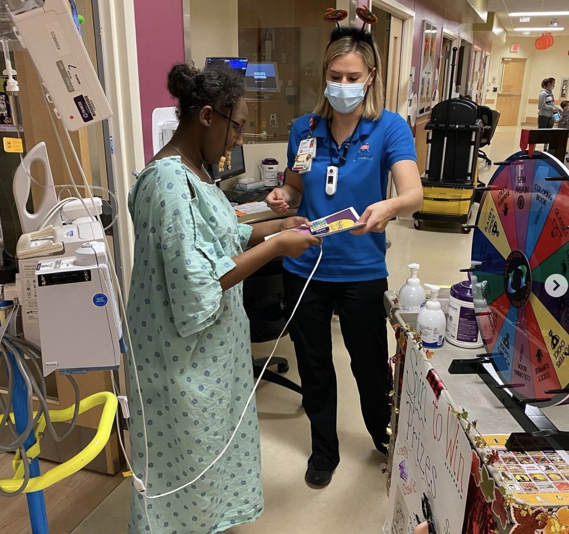 RileyCLZone's tweet photo. Holidays at Riley are still part of our celebrations...no worries if we can't be together, we'll bring the party to our patients! @RileyKids #RileyRally https://t.co/czbSk5yrFl