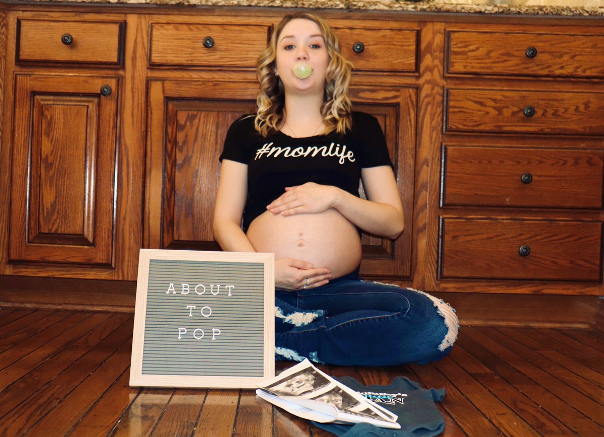 DaleighReed's tweet photo. •about to pop• 
this boy can’t come soon enough 🥺 https://t.co/GJh7IRBxAQ