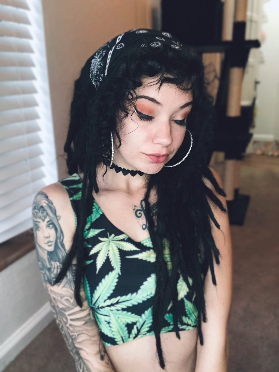 ✨I LOVE these fucking hoops✨