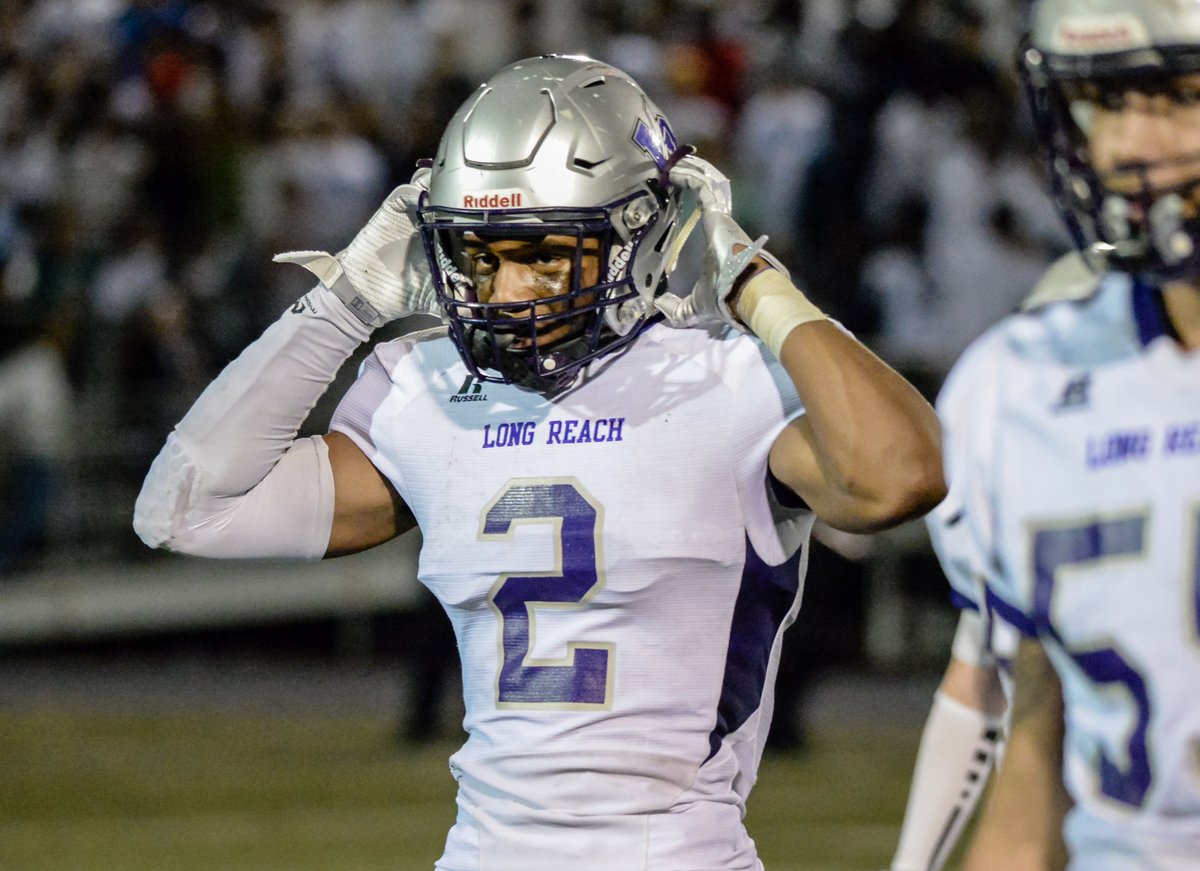 BKHoCoSports's tweet photo. During its string of three straight playoff appearances from 2016-2018, @Long_ReachFB had one of the county's top defensive units each season. Before that, standouts like @rdcee_ led the way. See all the Lightning All-Decade players: https://t.co/iFEi3XmaBO https://t.co/gAcNcnB0kl