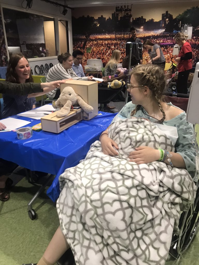 campbellamanda5's tweet photo. Our family is forever grateful for the angels that make up the Child Life Department. Please consider making a donation that will change the lives of these kids as they fight unimaginable battles at Riley Hospital for Children! #RileyRally @RileyKids @RileyChildrens https://t.co/8LoWDzJ7oA