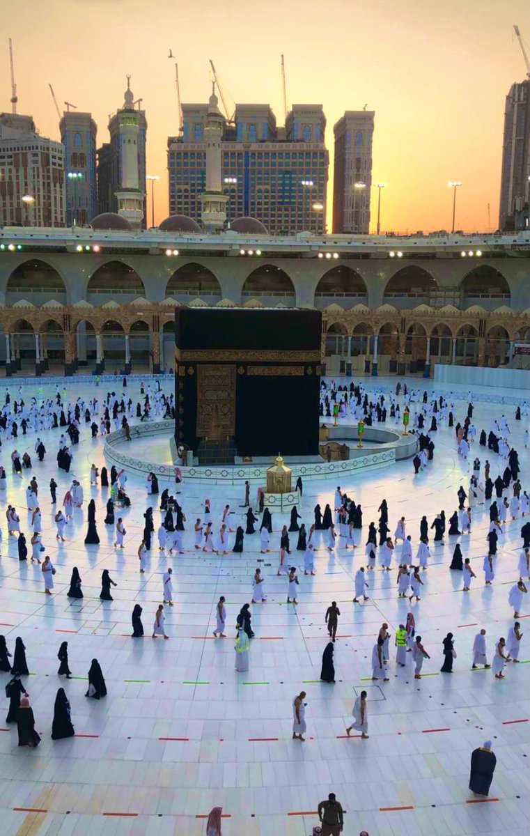 mohamedjjjj's tweet photo. Subhanallah #emotional #LifeStory_Of_NabiMuhammad #prophetofhumanity #TruthWillPrevail #AllLivesMatter #KNOWLEDGE #bestower #Alhamdulillah_for_everything #SaudiArabia #HolyGround #Almighty #BlessedAndGrateful https://t.co/Lr9oWWhLui