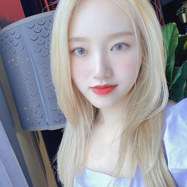 [ <a href="/loonatheworld/">이달의 소녀(LOOΠΔ)</a> ]