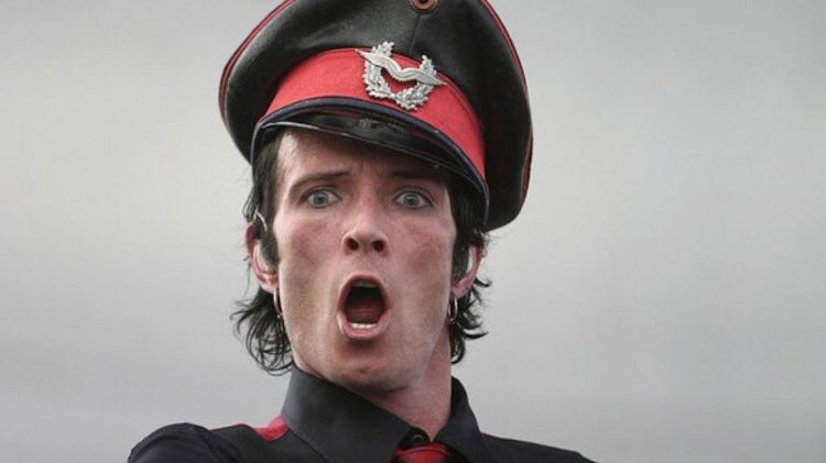 QRPlegend's tweet photo. Scott Weiland - Stone Temple Pilots https://t.co/HepIuYQ3EQ
