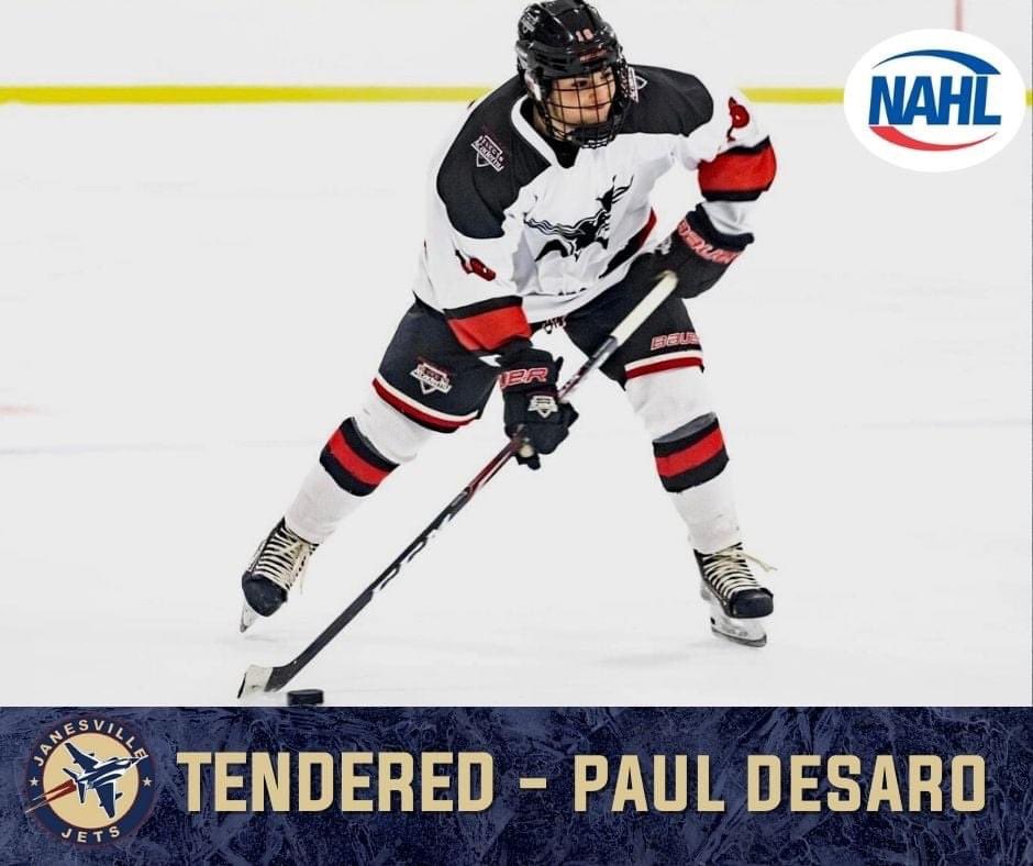 🖊 Signed, sealed, delivered, he’s ours!

More on our first 2021-22 tender, Paul DeSaro, here ➡️ bit.ly/35Kt4F0

#WheelsUp✈️