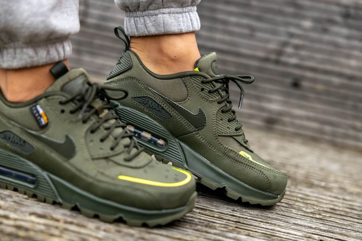 nike air max 90 surplus green