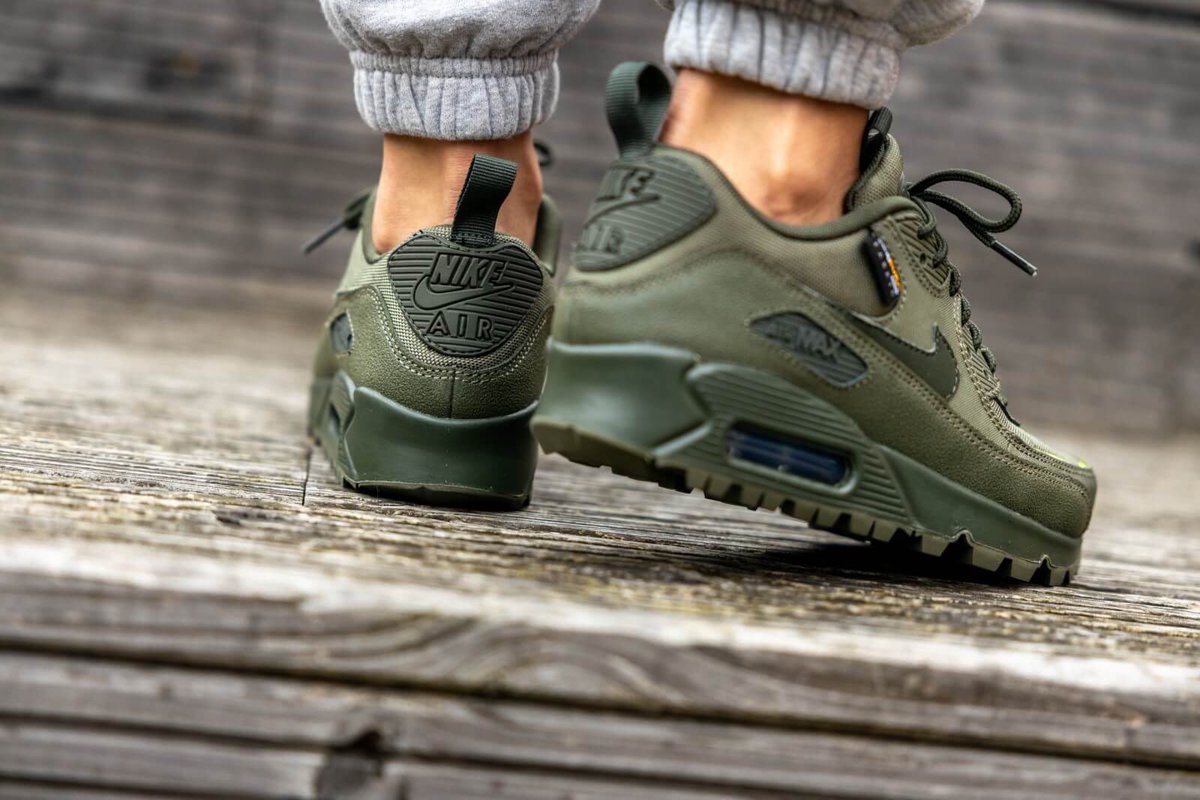 air max 90 surplus cargo khaki