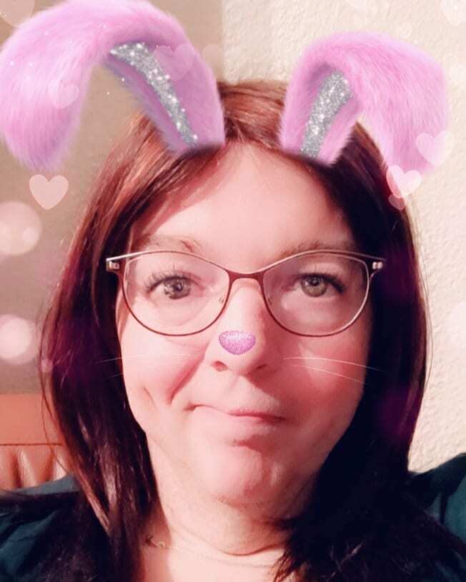 NjnaGrimsdottir's tweet photo. Bunny is very confused by TV tonight. LOL. #doomsdaypreppers is the most entertaining show to watch all the people who have apocalypse fantasies in one succinct package. #bunny #doombunny #tvnight #dayOffStreaming https://t.co/J4BuVhJheP https://t.co/op5EZ4xelE