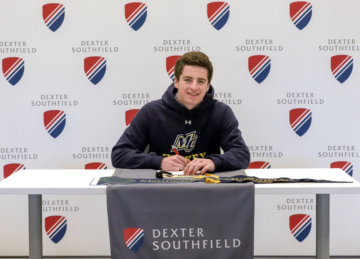 DXSF_Athletics's tweet photo. Congratulations to Josh Baez (@VandyBoys), Zak Thomas (@TheQBaseball), and Matt Copponi (@MerrimackMIH) for signing their National Letters of Intent this week! https://t.co/lXvfGkKgFW