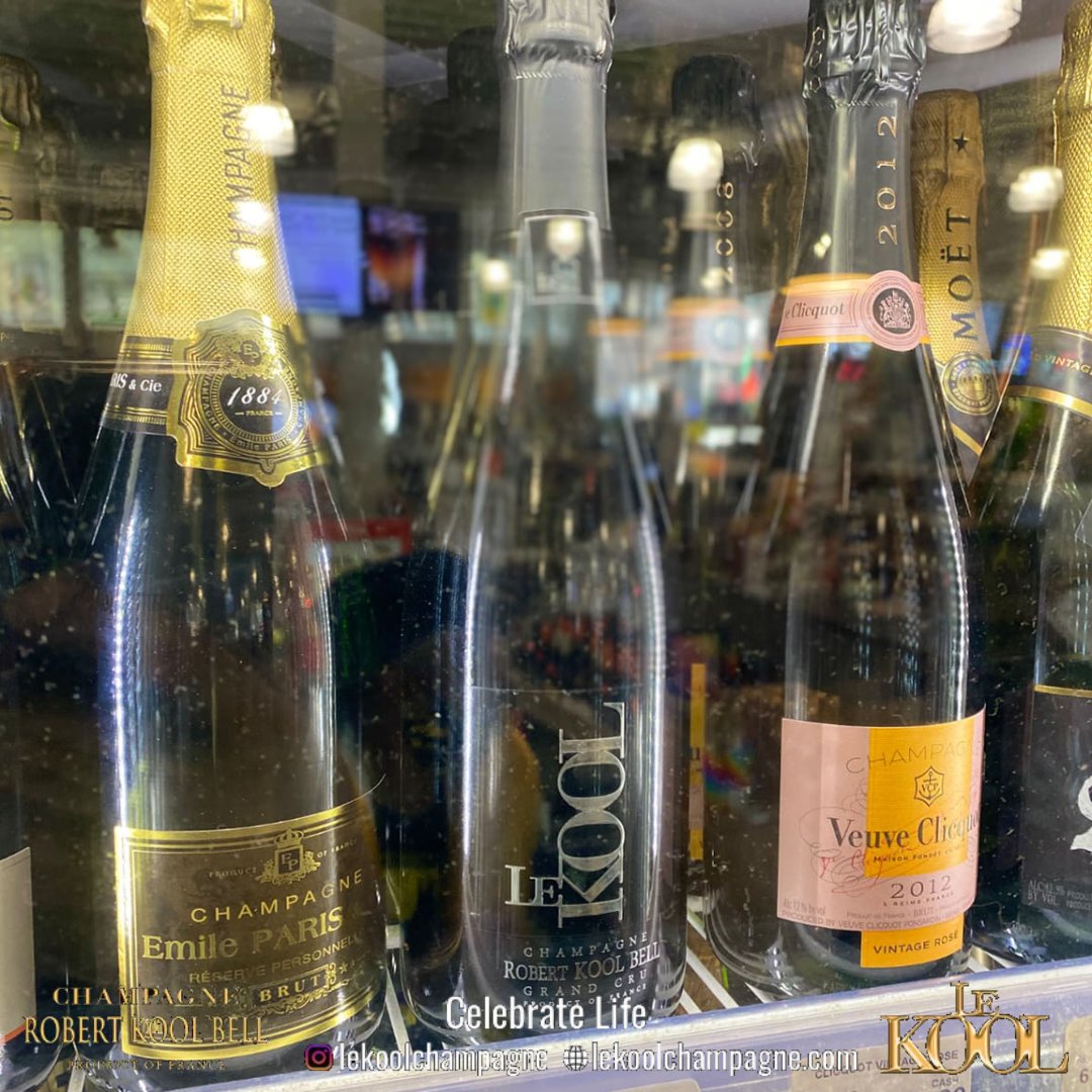 GRAB A BOTTLE  @macsbeerandwine Midtown Atlanta 
#LEKOOLCHAMPAGNE Use Code "LKC" for 25% DISCOUNT @ CHECKOUT OR  linkin.bio/lekoolchampagne 
#celebratelife
#champagneshower
#champagnelifestyle
#champagneglass
#champagnebrunch
#champagneshowers
#champagneworldwide
#champagne_moments