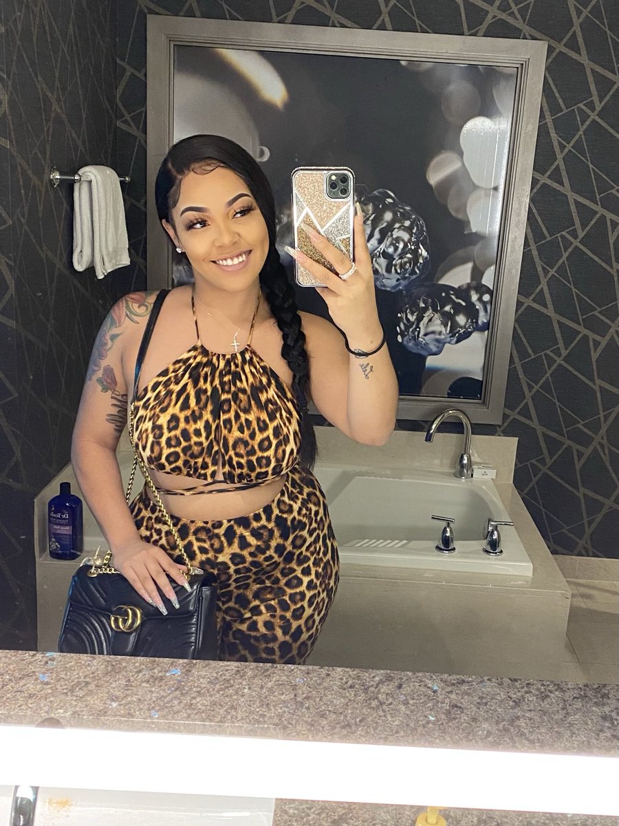 __cmarieee's tweet photo. Fine in real life ✨🐆 https://t.co/CAfVQvNODH