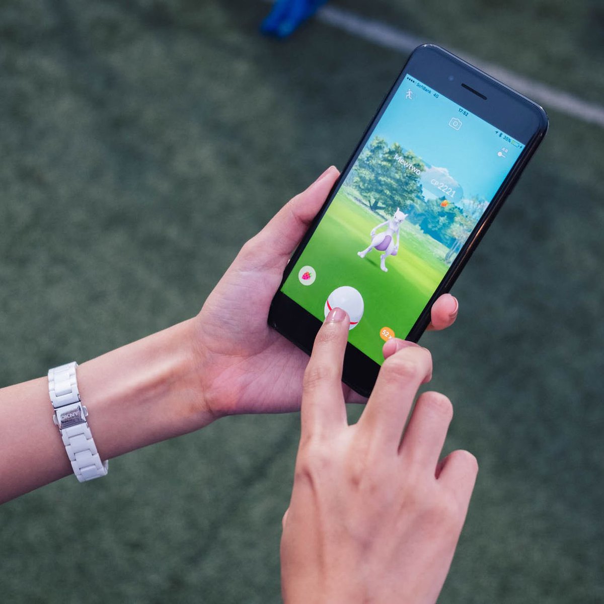 SQØØF ᥫ᭡ tweet media