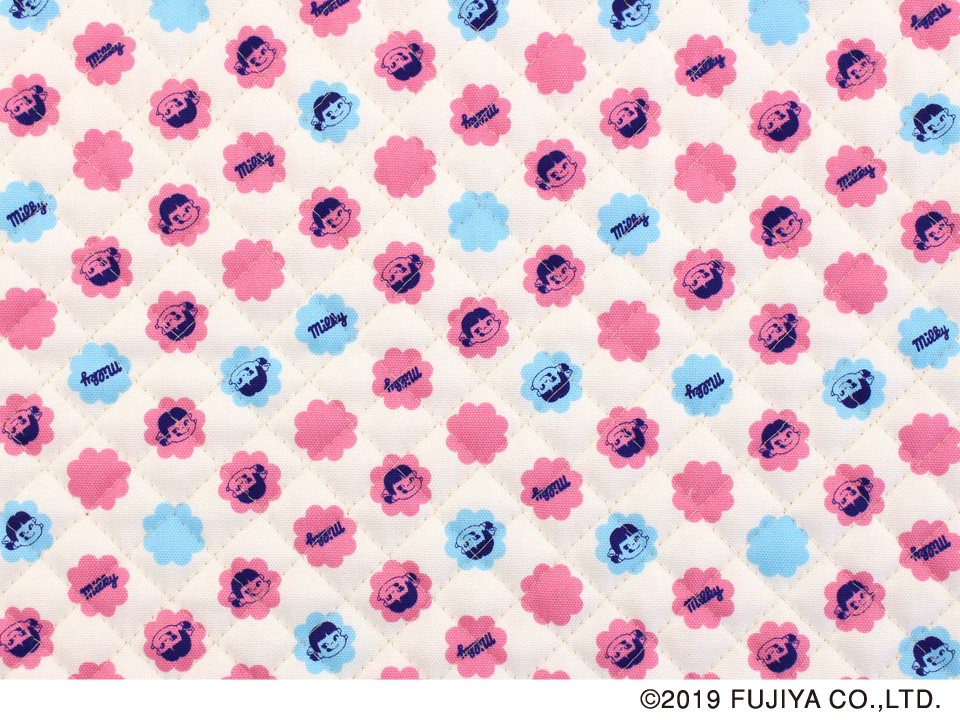 クラフトタウン 11月後半 新商品 不二家 ミルキー柄キルト生地 大好評につき ミルキー包み柄をプリントしたキルト生地が登場 裏地なしでもしっかりした仕上がりになるので バッグ作りにぴったりです 同柄オックス生地と合わせて おそろいの入園 クラフトタウン 11月後半 新商品 不二家 ミルキー柄キルト生地 大好評につき ミルキー包み柄をプリントしたキルト生地が登場 裏地なしでもしっかりした仕上がりになるので バッグ作りにぴったりです 同柄オックス生地と合わせて おそろいの入園