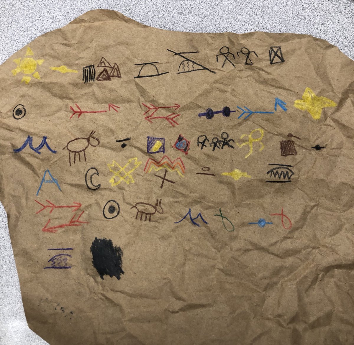 cline21st's tweet photo. Our students had a great discussion about Native Americans and Thanksgiving. We made “animal hides” and wrote stories using symbols. We talked about gratitude and several students said they were thankful to be at school! https://t.co/inyRDhkiOc
