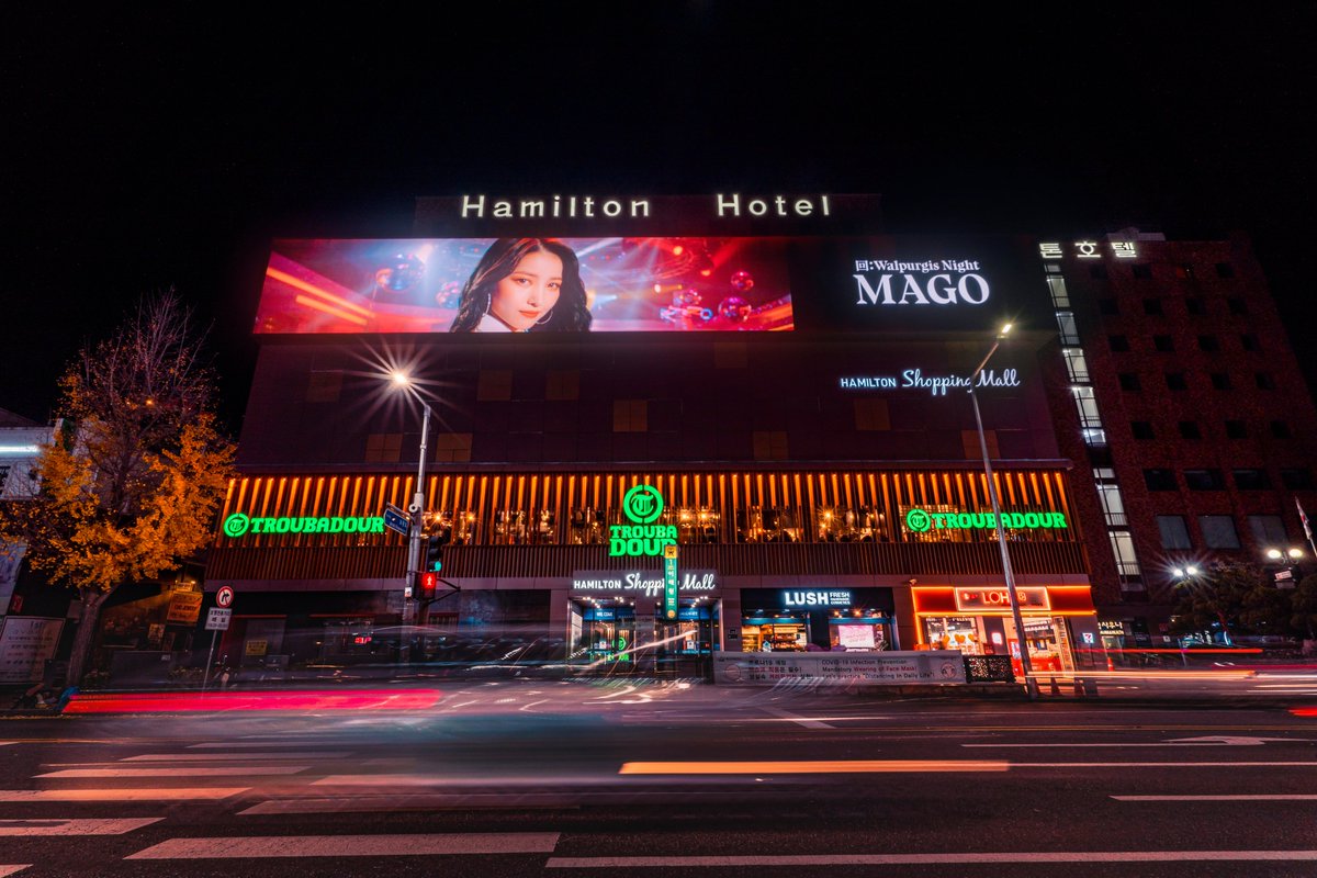 11월 22일(일)까지 이태원에서 진행되는 #여자친구 [回:Walpurgis Night] #마고 전시 광고 업무를 서포트 하였습니다.
국내 최대 규모의 이태원 전광판과 맞은편 건물의 외벽, 1층을 활용해 여러분의 최애를 규모감 있게 소개해보세요!

with <a href="/GFRDofficial/">여자친구 GFRIEND</a> <a href="/SOURCEMUSIC/">SOURCEMUSIC</a>