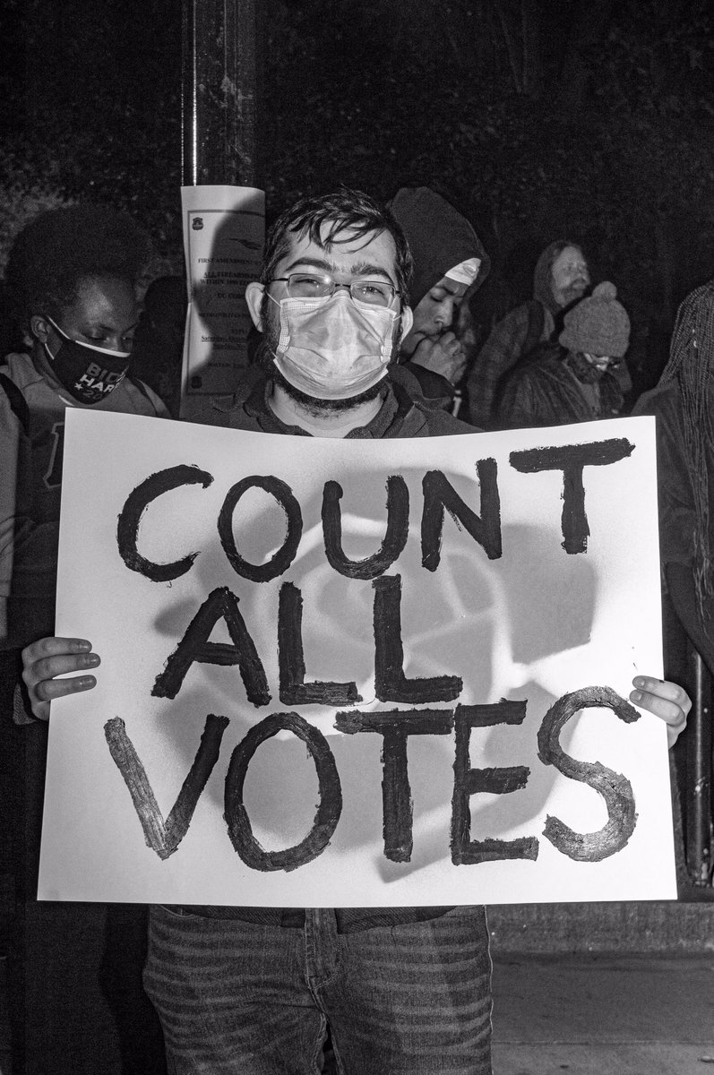 dhartful's tweet image. Election Night Photos #blmplaza #blmdc #BidenHarris2020 #dcprotest #dc