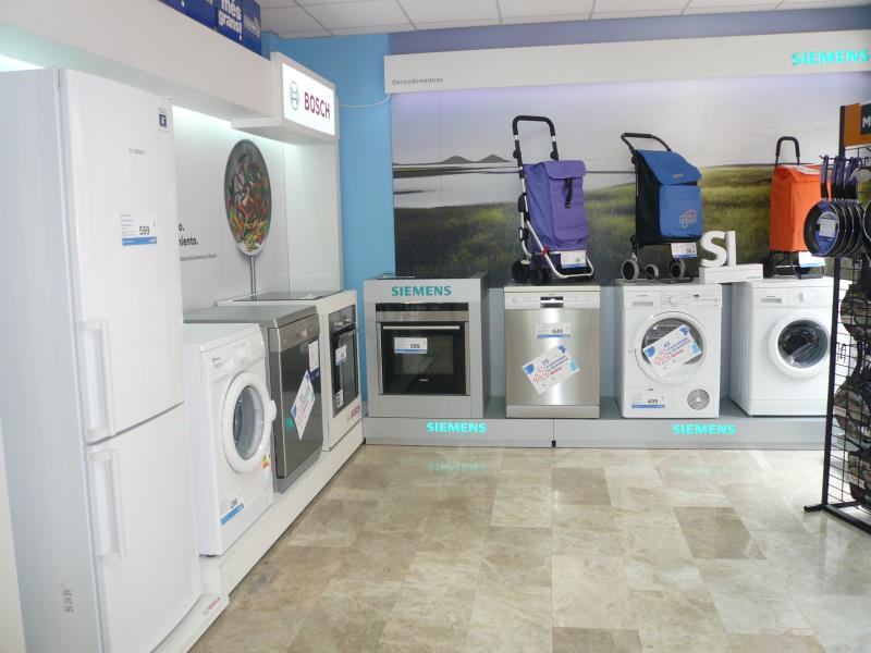 Reempresa's tweet image. 📣 𝗘𝗦 𝗖𝗘𝗗𝗘𝗜𝗫 | #Negoci de venta, #instal.lació i #reparació d'#electrodomèstics a #Ripollet bit.ly/35gg21O #reempresa