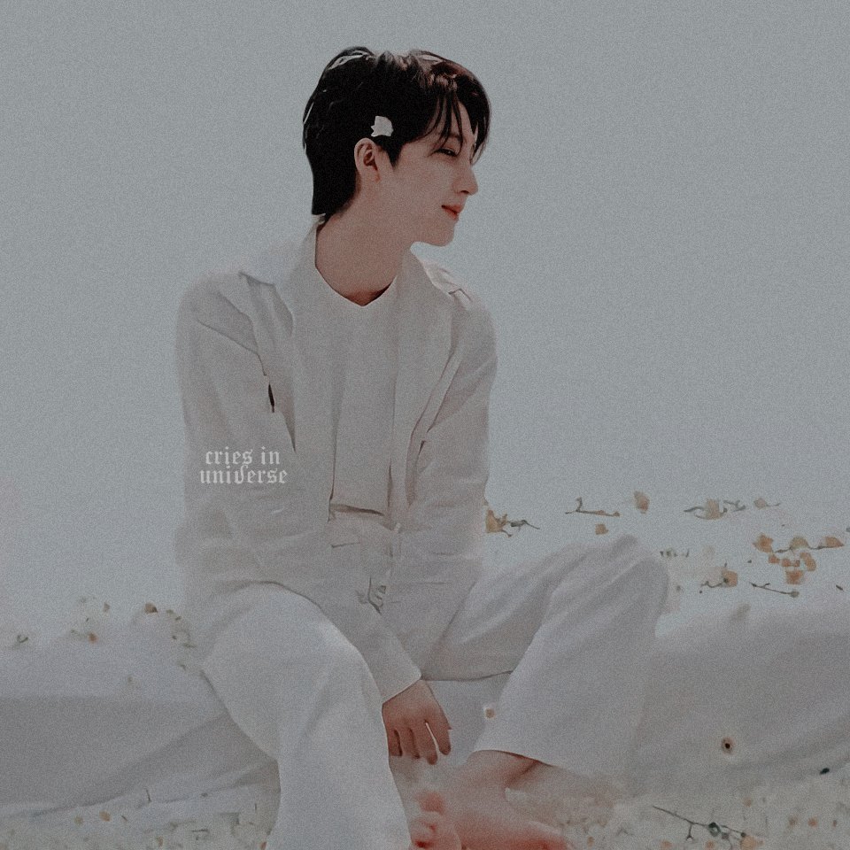 criesinuniverse's tweet photo. ✧.° Hwitaek vino a iluminar el mundo °.✧

↳ @CUBE_PTG #후이 #HWITAEK #회택 #이회택 #PENTAGON #펜타곤 https://t.co/Ok15GEjReT