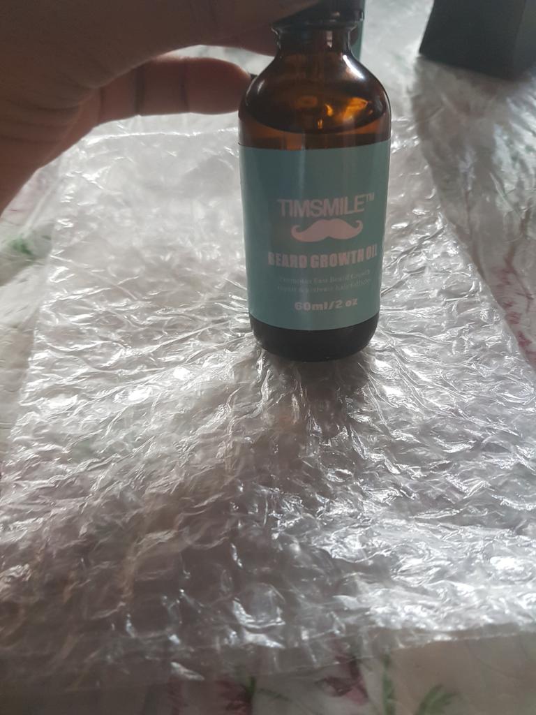 Sheios_Mukiga's tweet photo. Tim Smile brings to you a Beard growth oil and Hair growth oil. You want your beard to look so awesome like this one 👇, simply hit my DM to get that oil to complement your beard.
"Glow everyday"
#BeardGrowthNation https://t.co/2OZBWSDos9